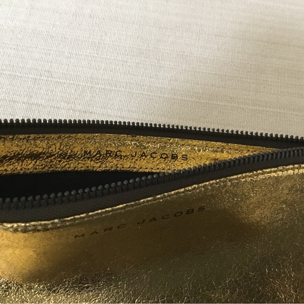 Marc Jacob X Neiman Marcus Target Gold Pouch - image 6